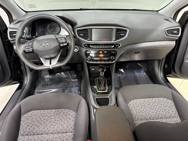 Used 2018 Hyundai Ioniq Blue FWD image 2