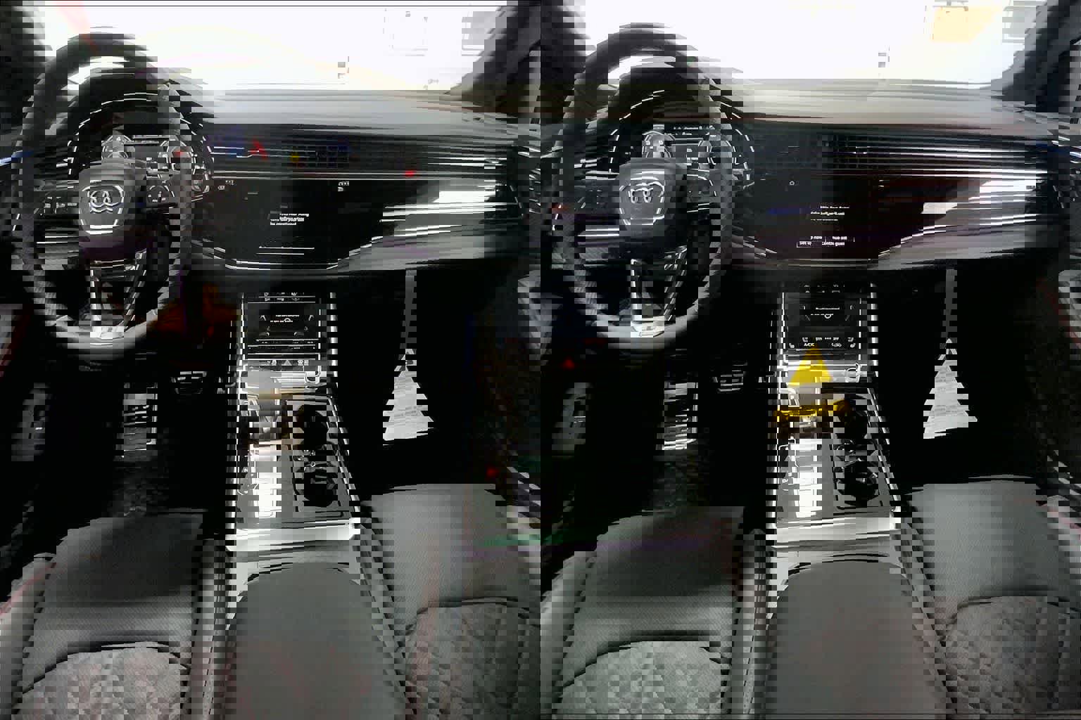 New 2026 Audi Q8 Prestige image 10