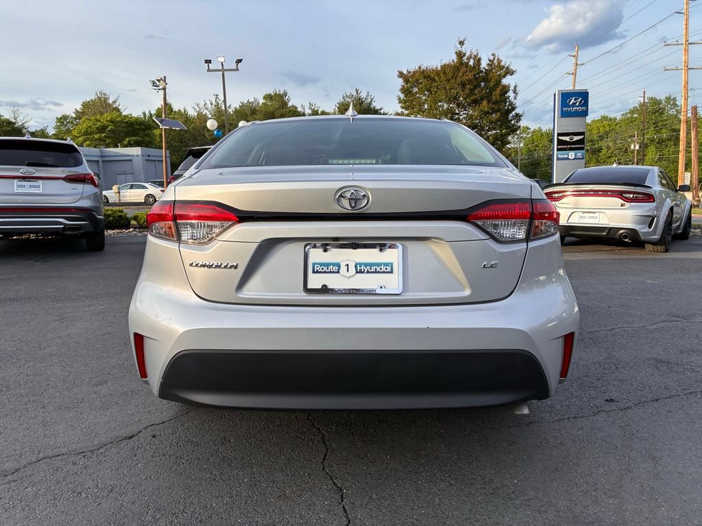 Used 2024 Toyota Corolla LE FWD image 6