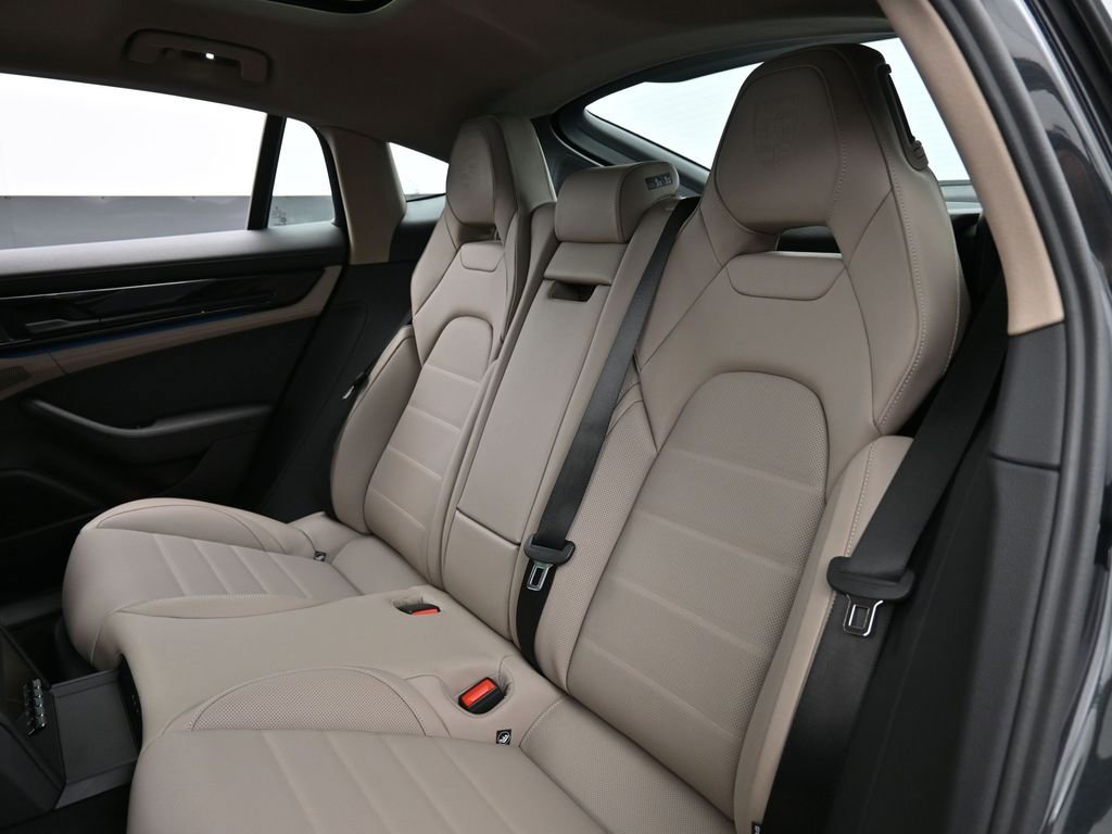 New 2026 Porsche Panamera 4 AWD/4WD image 23