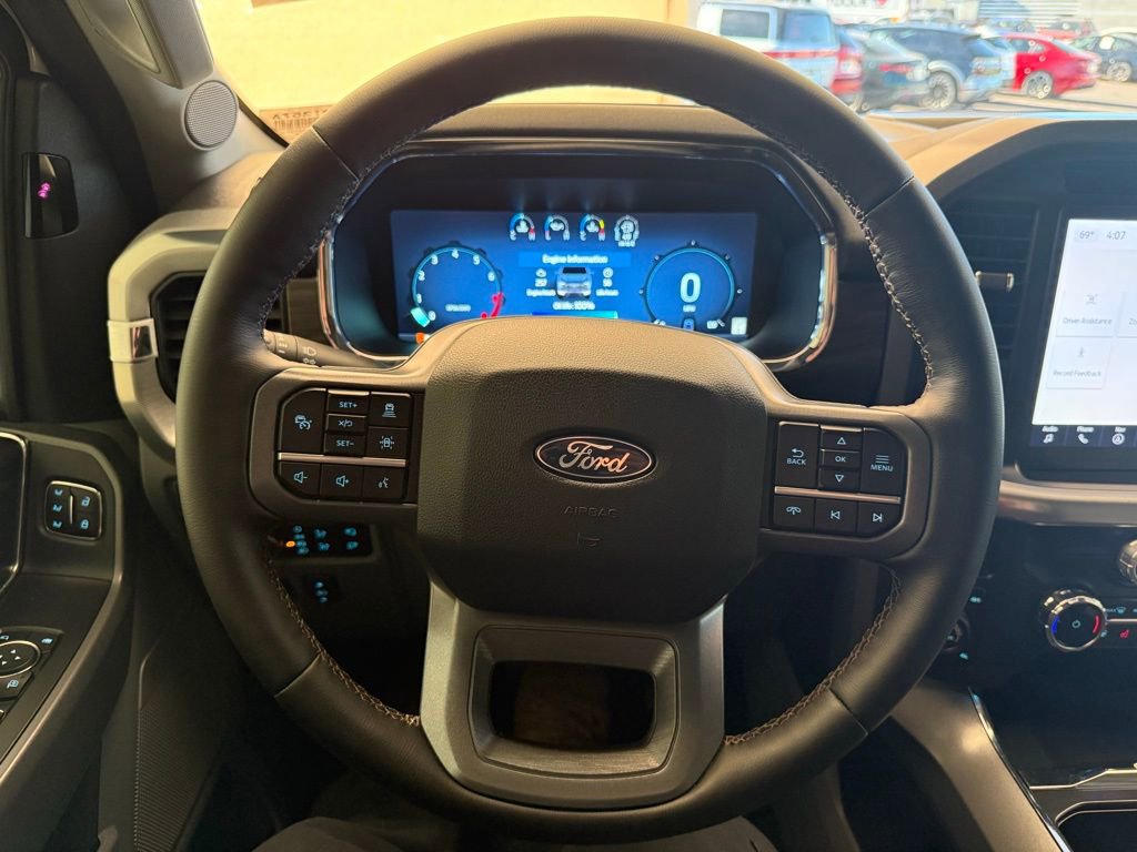 Used 2025 Ford F150 Lariat w/ Equipment Group 501A Mid image 47