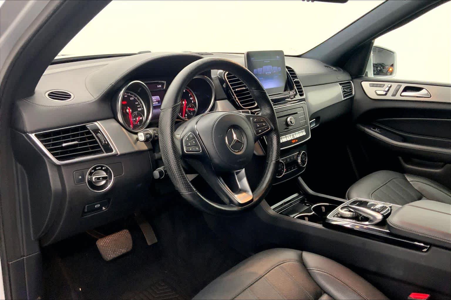Used 2019 Mercedes-Benz GLS 450 4MATIC image 20