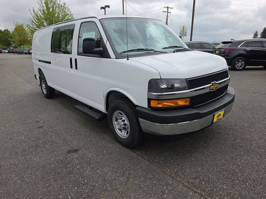 New 2026 Chevrolet Express 3500 Extended w/ Driver Convenience Package RWD image 8