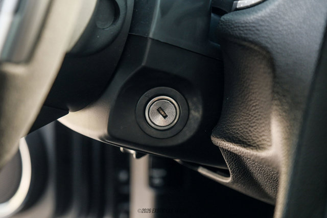 Used 2010 Ford Mustang Shelby GT500 RWD image 35