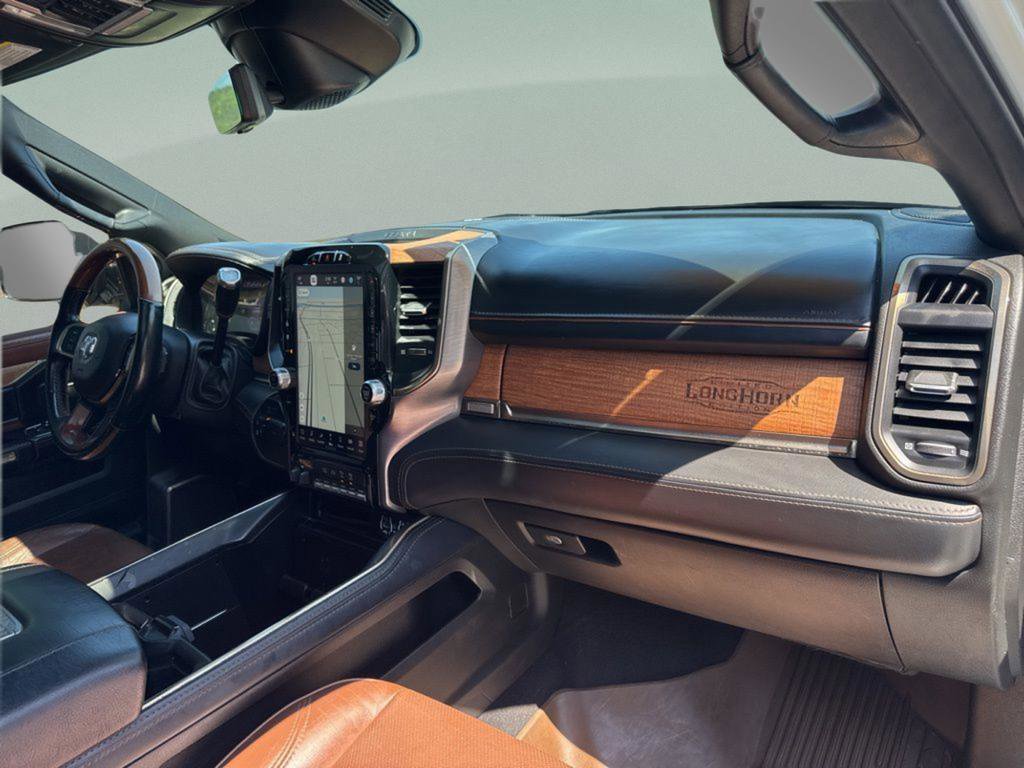 Used 2022 RAM 3500 Limited AWD/4WD image 44