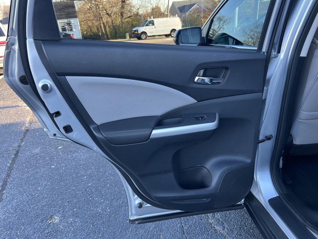 Used 2016 Honda CR-V Touring image 26