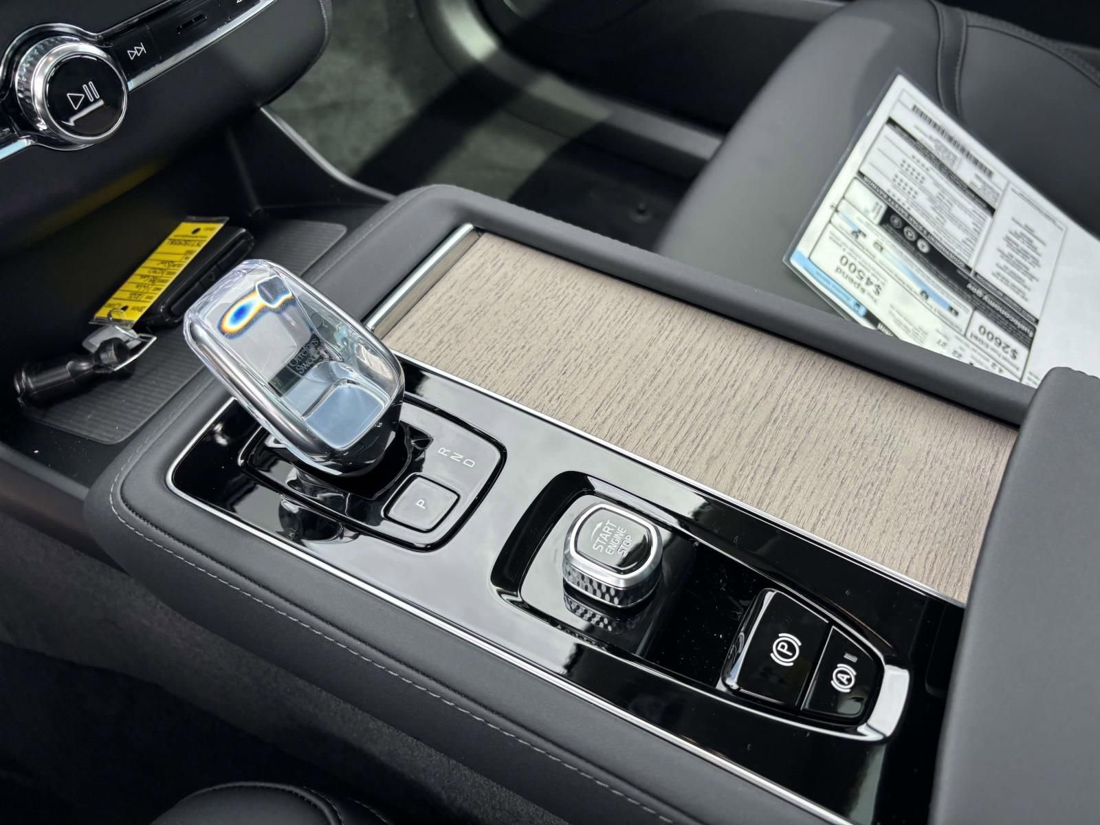 New 2026 Volvo XC90 B5 Core w/ Protection Package Premier AWD/4WD image 23