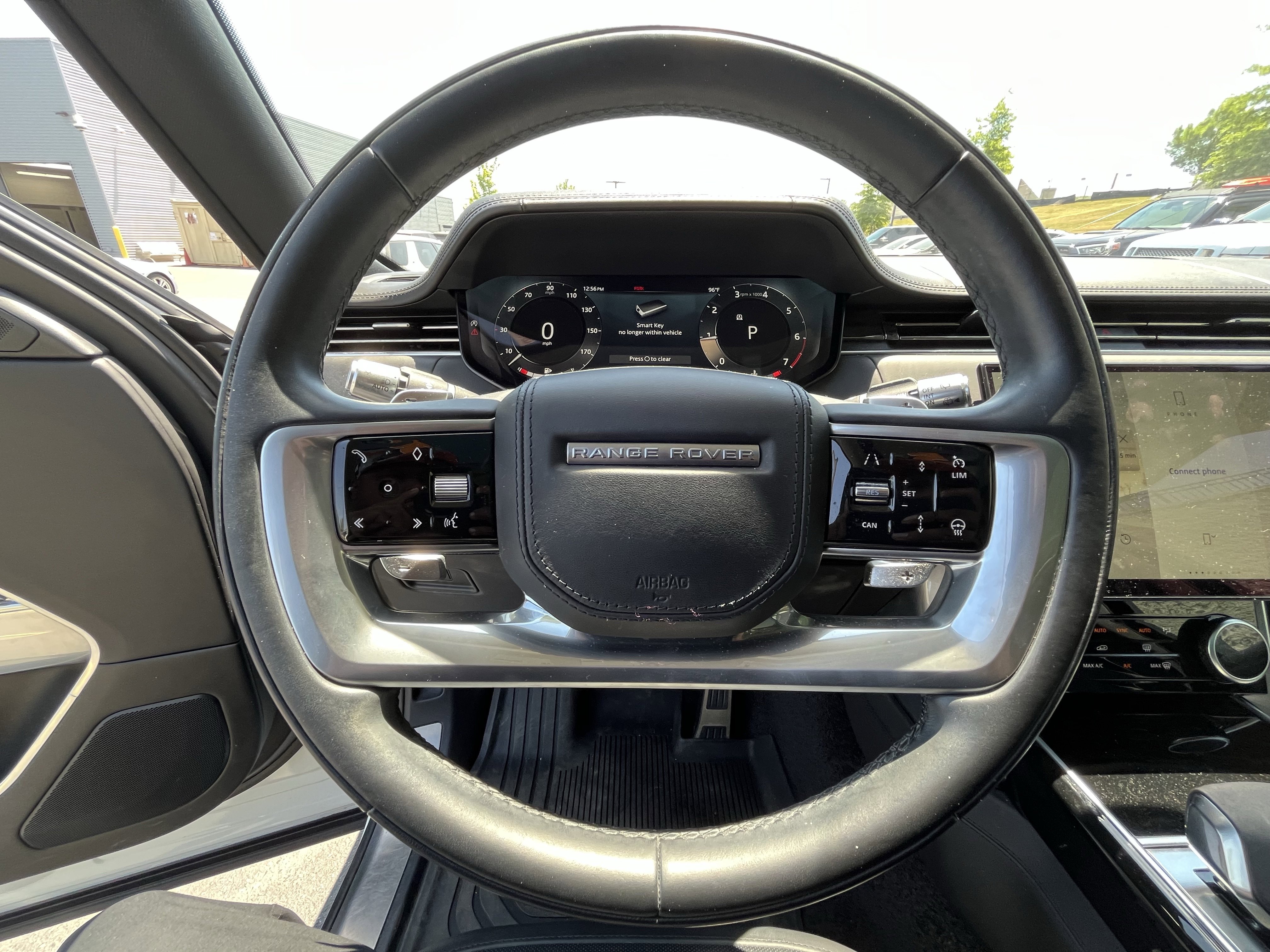 Certified 2022 Land Rover Range Rover SE AWD/4WD image 24