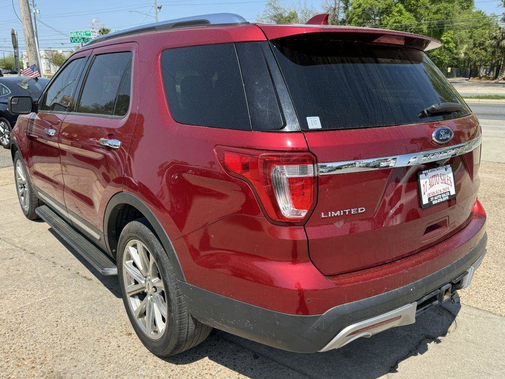 Used 2017 Ford Explorer Limited FWD image 7