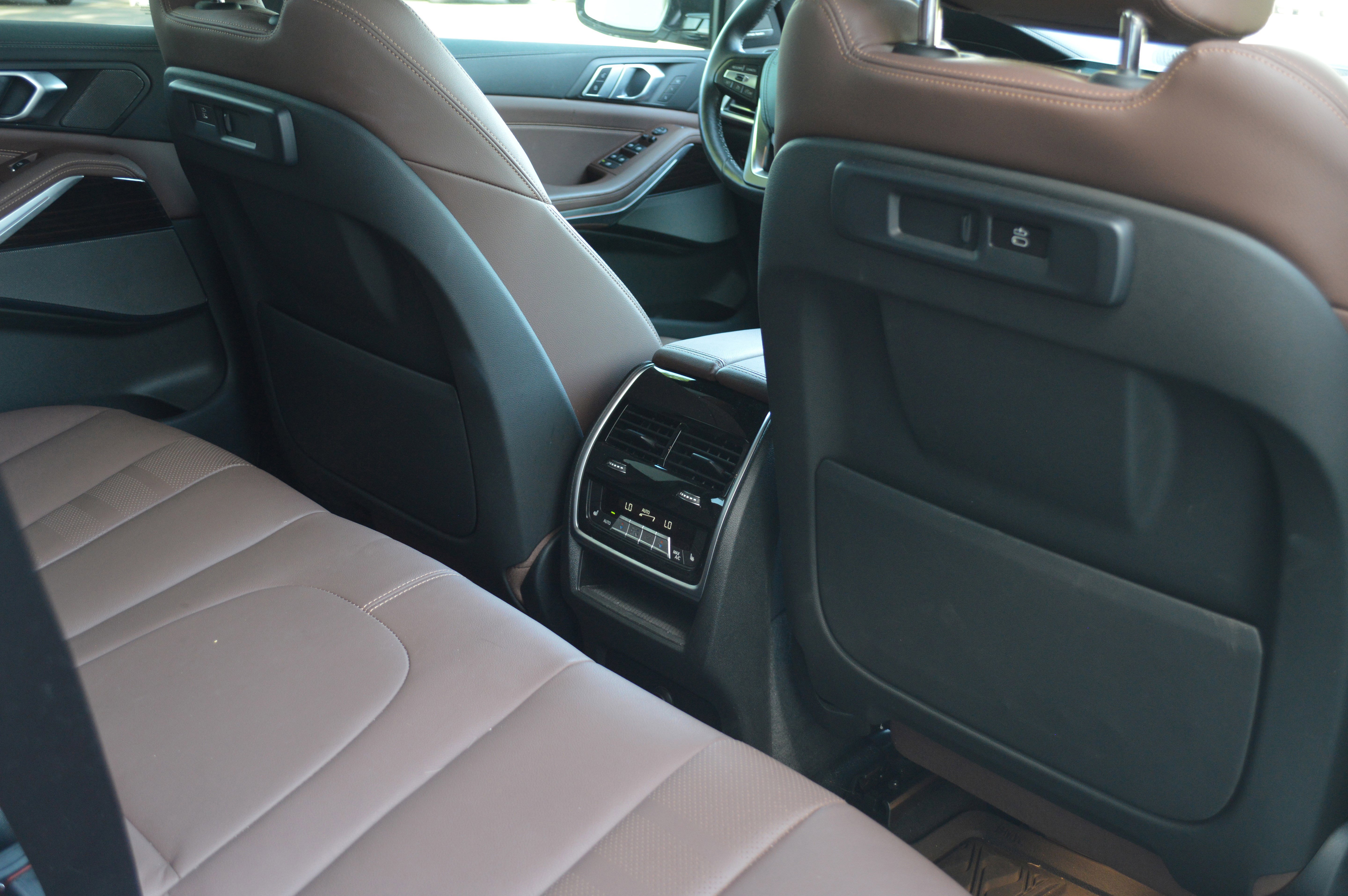 Used 2021 BMW X5 sDrive40i w/ Premium Package image 32
