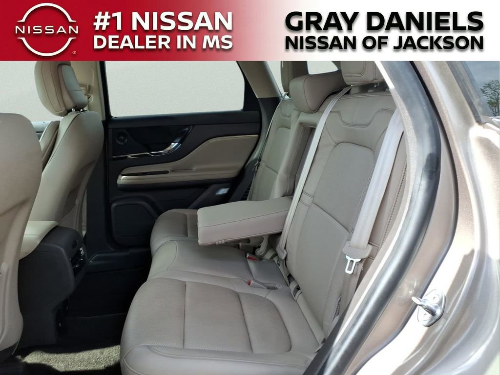 Used 2020 Lincoln Corsair Reserve w/ Equipment Group 201A image 25