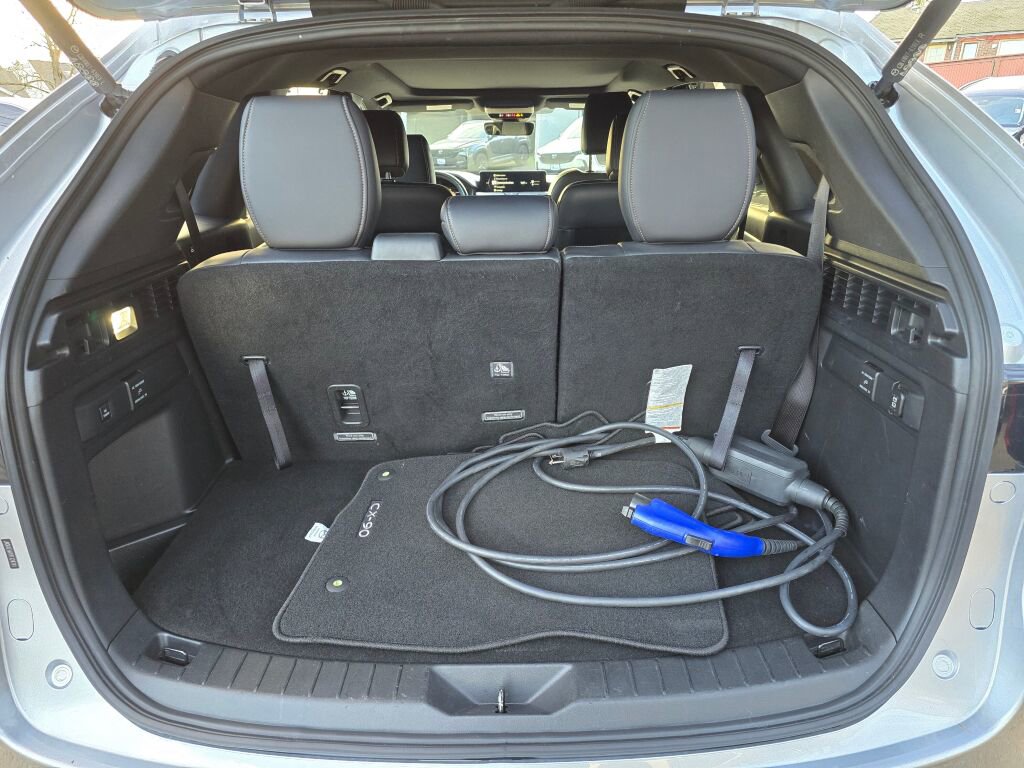 Certified 2024 MAZDA CX-90 Plug-In Hybrid w/ Premium Plus image 15