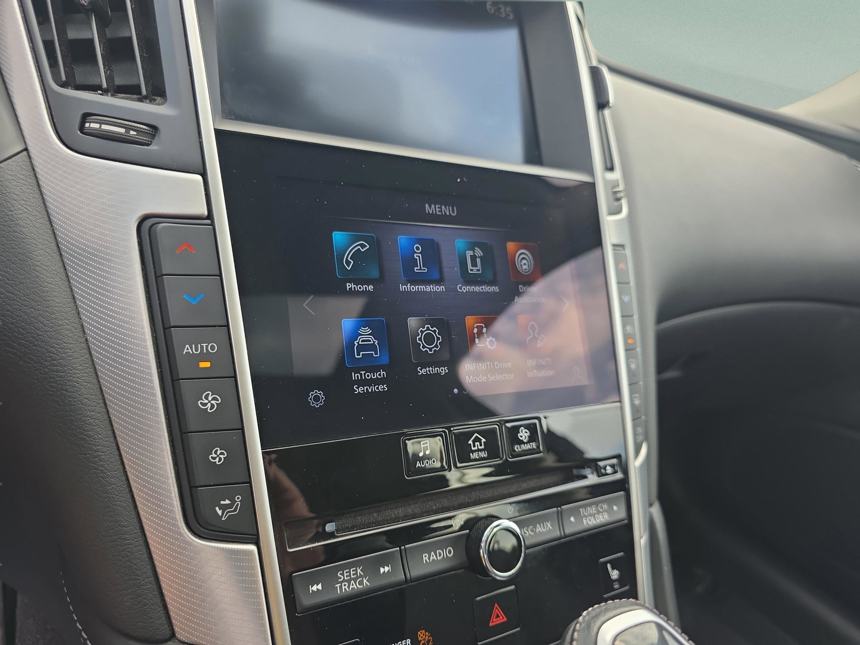 Used 2022 INFINITI Q50 Luxe w/ Cargo Package image 22