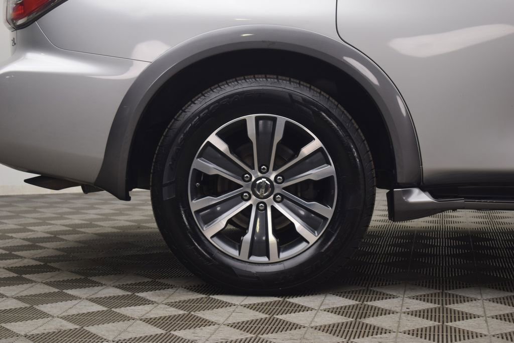 Used 2019 Nissan Armada SL w/ Premium Package image 32