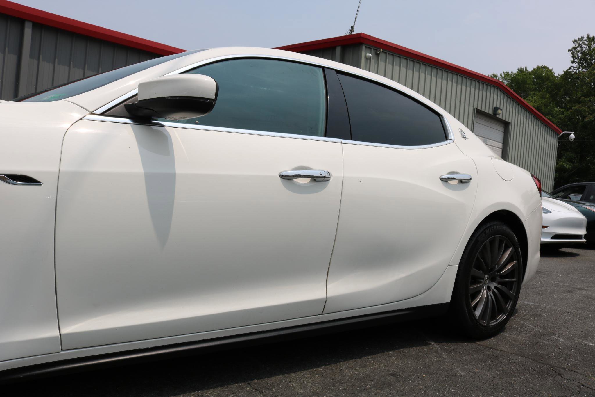 Used 2021 Maserati Ghibli S RWD image 8