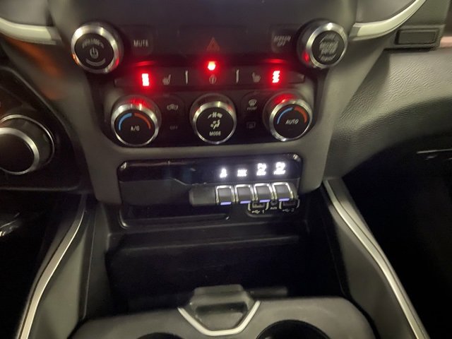 Used 2021 RAM 1500 Big Horn image 24