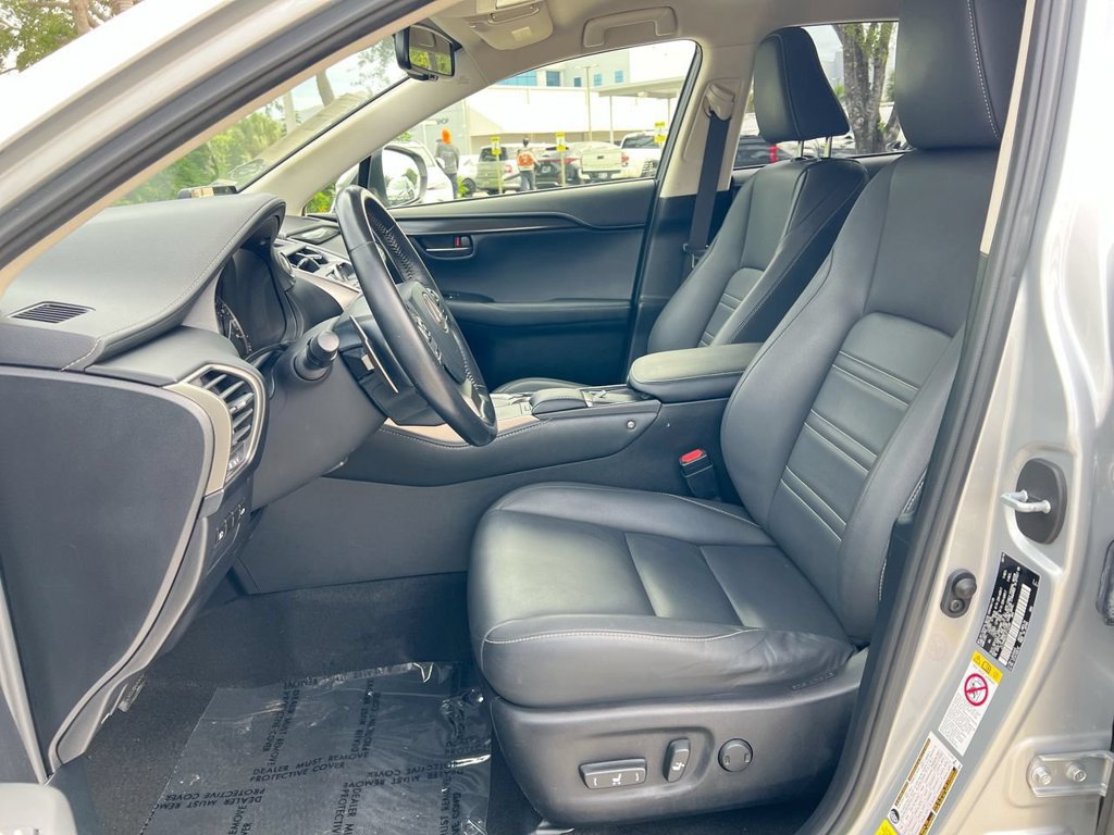 Used 2018 Lexus NX 300 FWD image 12