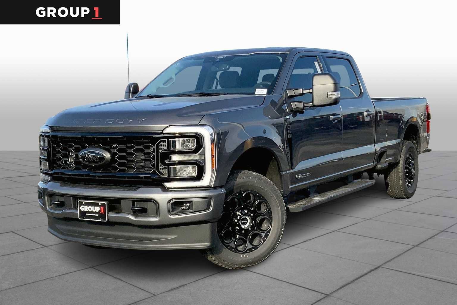 New 2026 Ford F350 XLT w/ XLT Premium Package AWD/4WD image 1