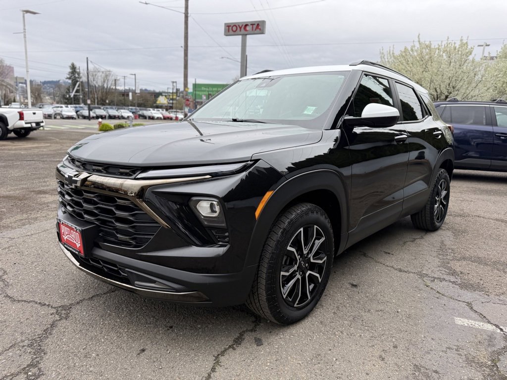 Used 2025 Chevrolet TrailBlazer ACTIV w/ Convenience Package image 4