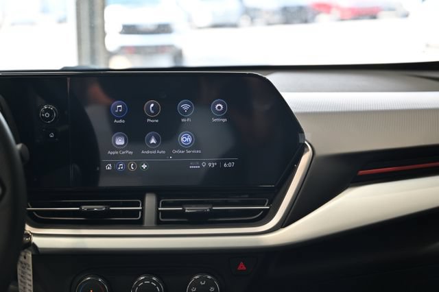 New 2026 Chevrolet Trax RS w/ Sunroof Package FWD image 15