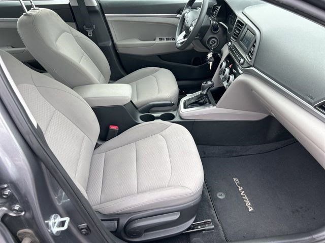 Used 2019 Hyundai Elantra SE image 36