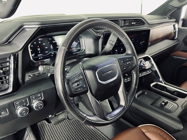 Used 2024 GMC Sierra 3500 Denali Ultimate image 9