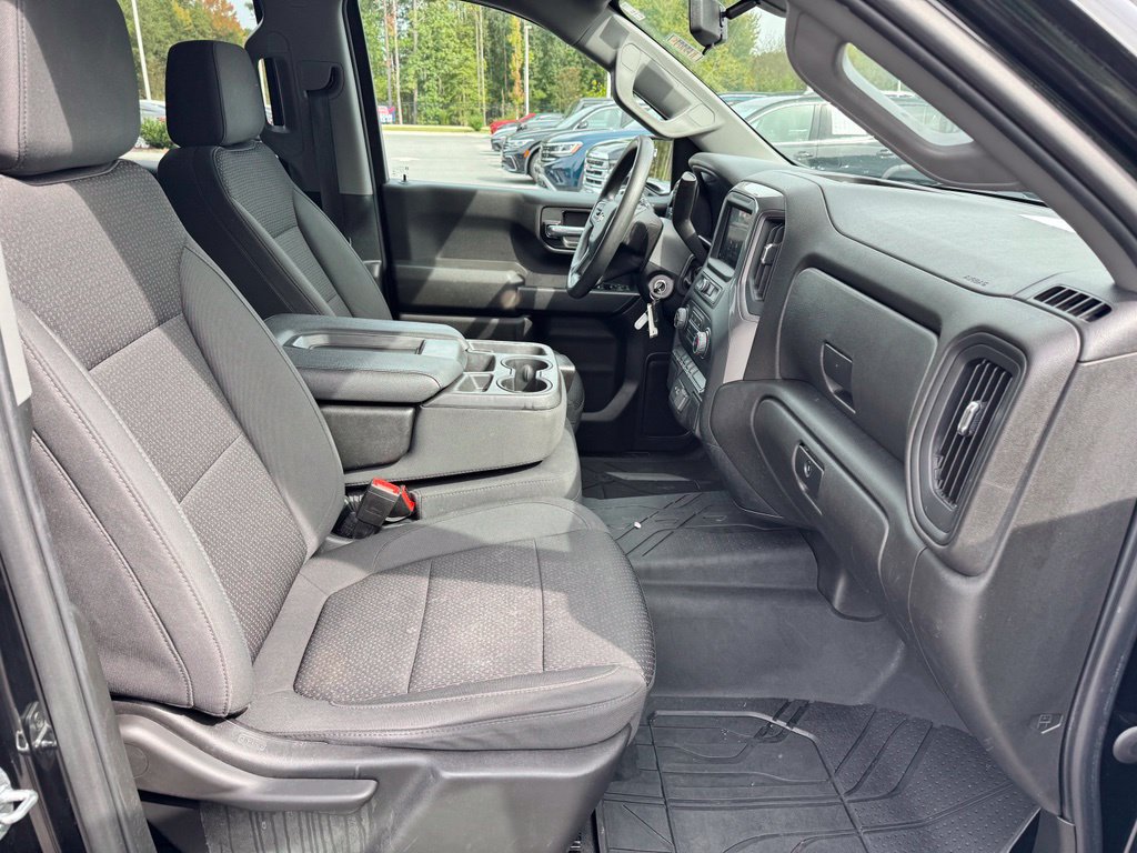 Used 2022 Chevrolet Silverado 1500 Custom AWD/4WD image 22