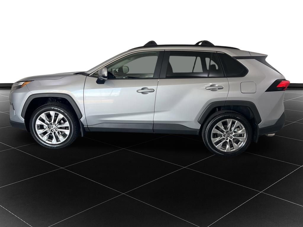Used 2025 Toyota RAV4 XLE Premium w/ Weather Package AWD/4WD video 2