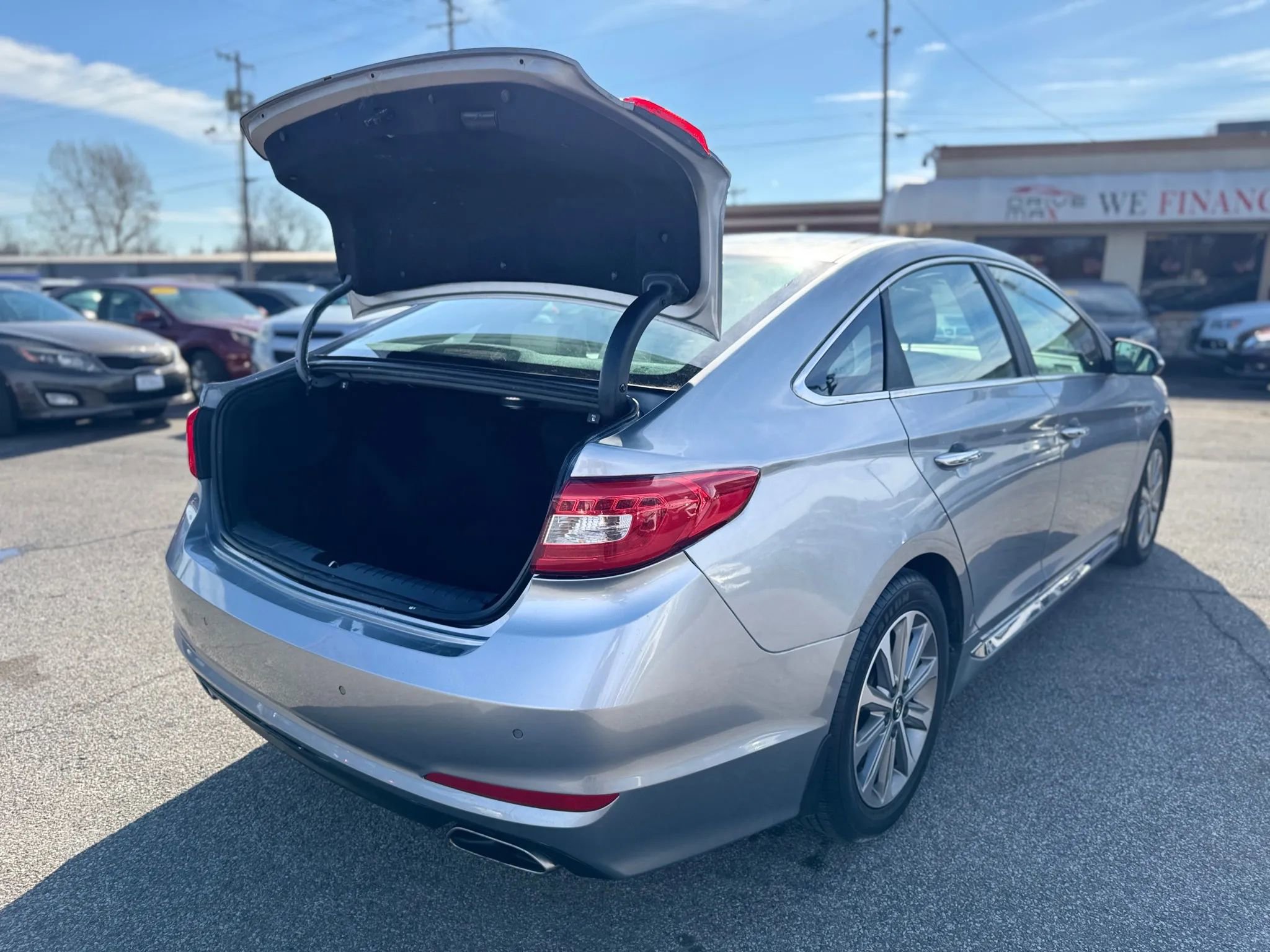 Used 2017 Hyundai Sonata Limited w/ Ultimate Package 04 image 54