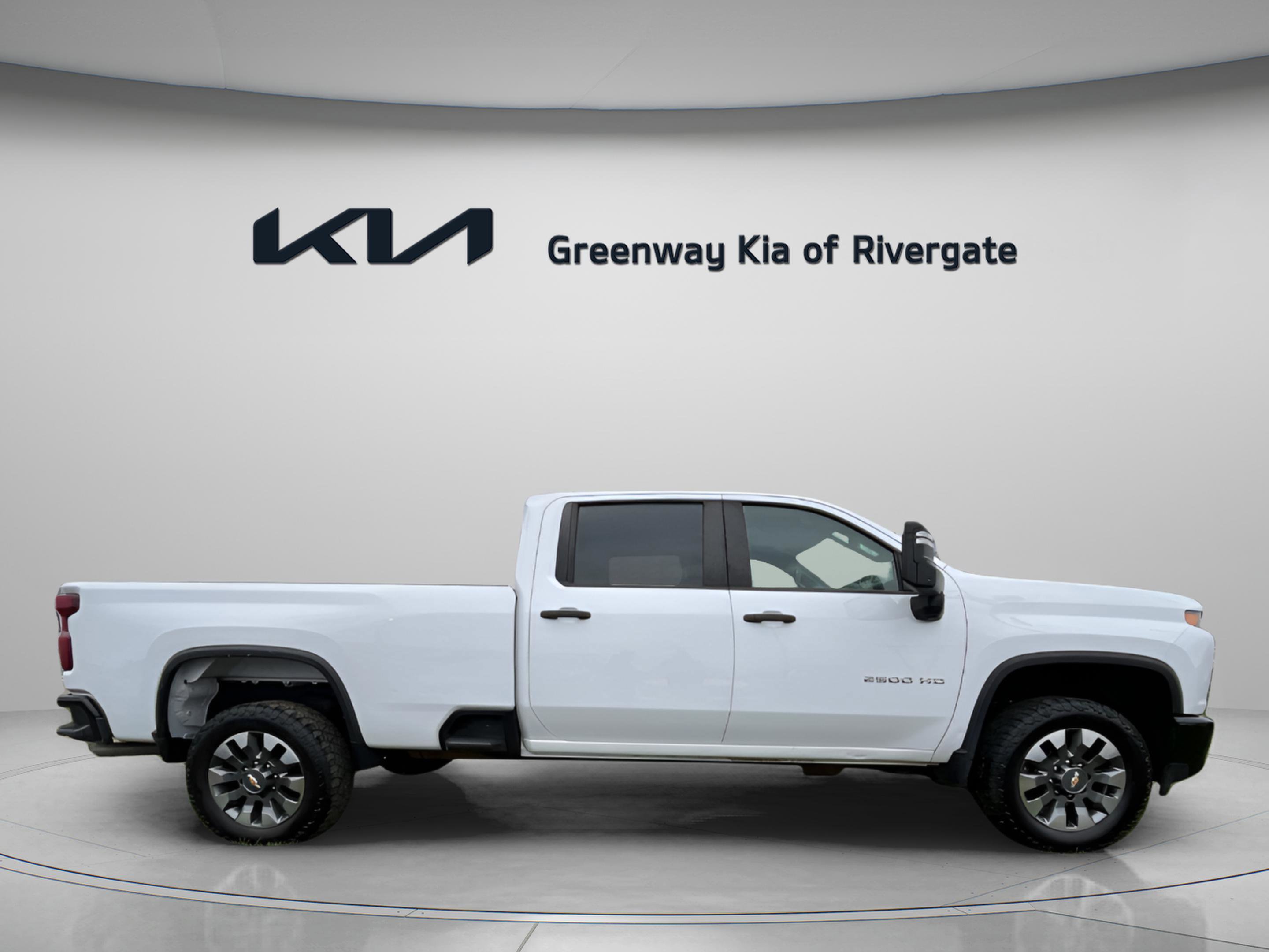Used 2023 Chevrolet Silverado 2500 Custom image 8