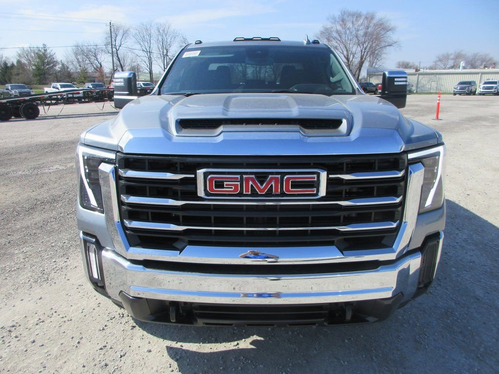 New 2026 GMC Sierra 2500 SLT image 12