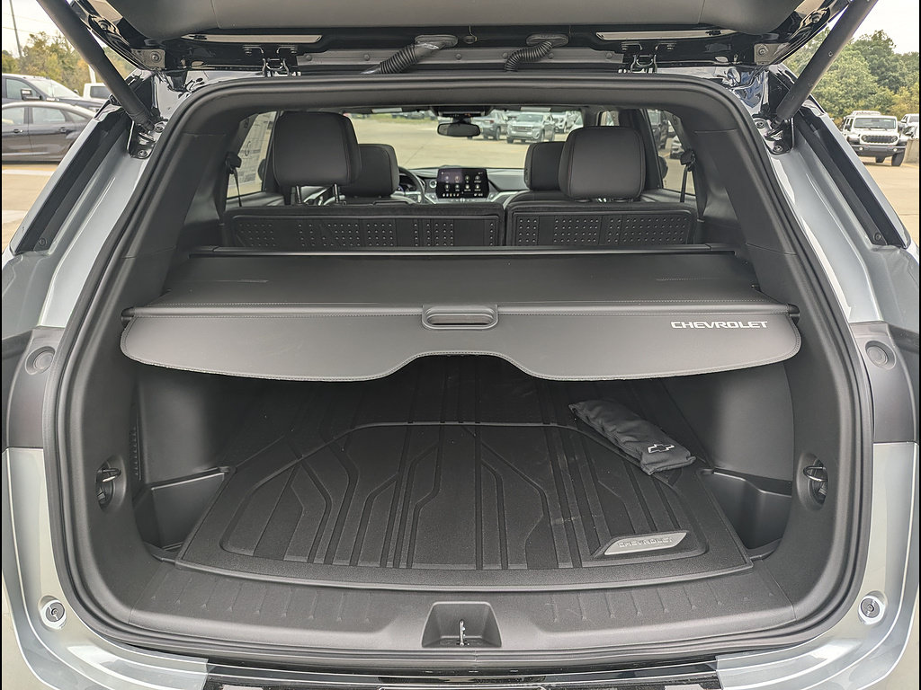New 2026 Chevrolet Blazer RS w/ LPO, Floor Liner Package AWD/4WD image 15