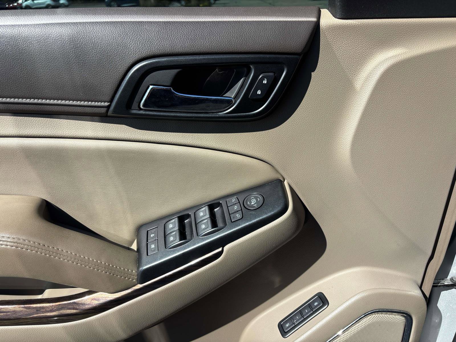Used 2019 GMC Yukon XL SLT w/ Open Road Package image 19