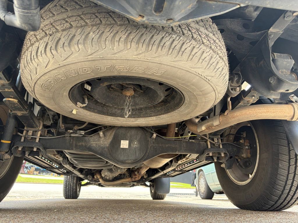 Used 2015 Toyota Tacoma 4x4 Double Cab w/ SR5 Package image 34