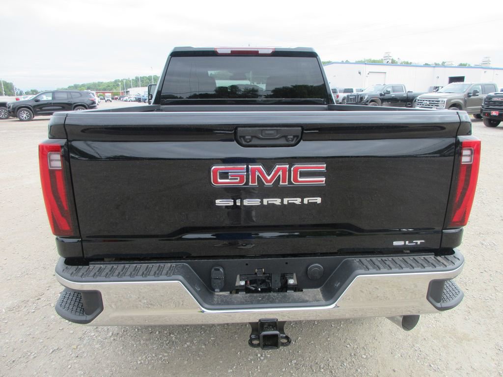 New 2026 GMC Sierra 2500 SLT AWD/4WD image 5