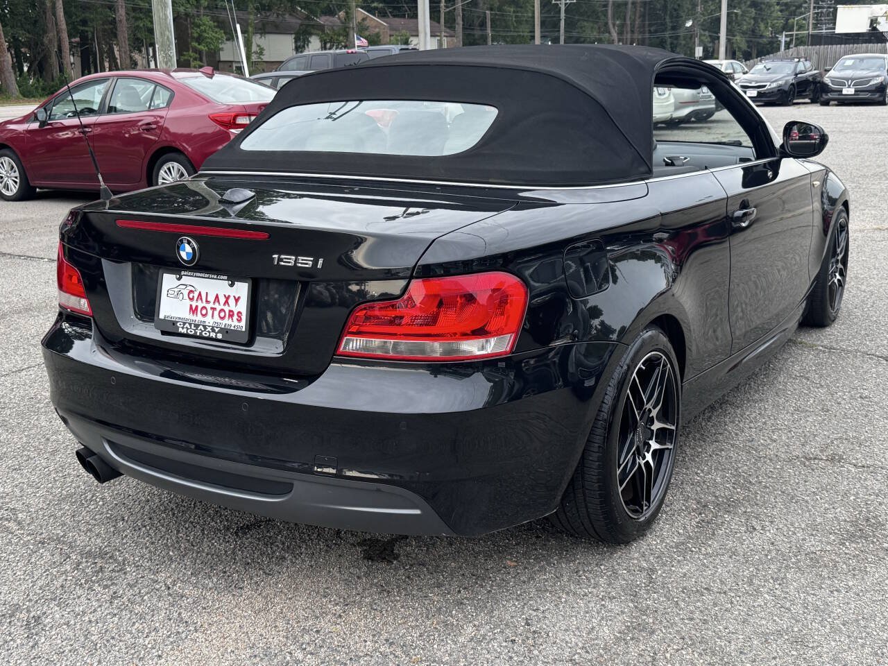 Used 2013 BMW 135i Convertible RWD image 9