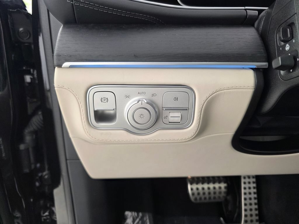 Certified 2024 Mercedes-Benz GLE 63 AMG S image 25