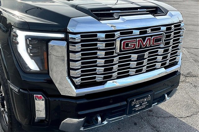 Used 2025 GMC Sierra 2500 Denali w/ Denali Reserve Package image 34