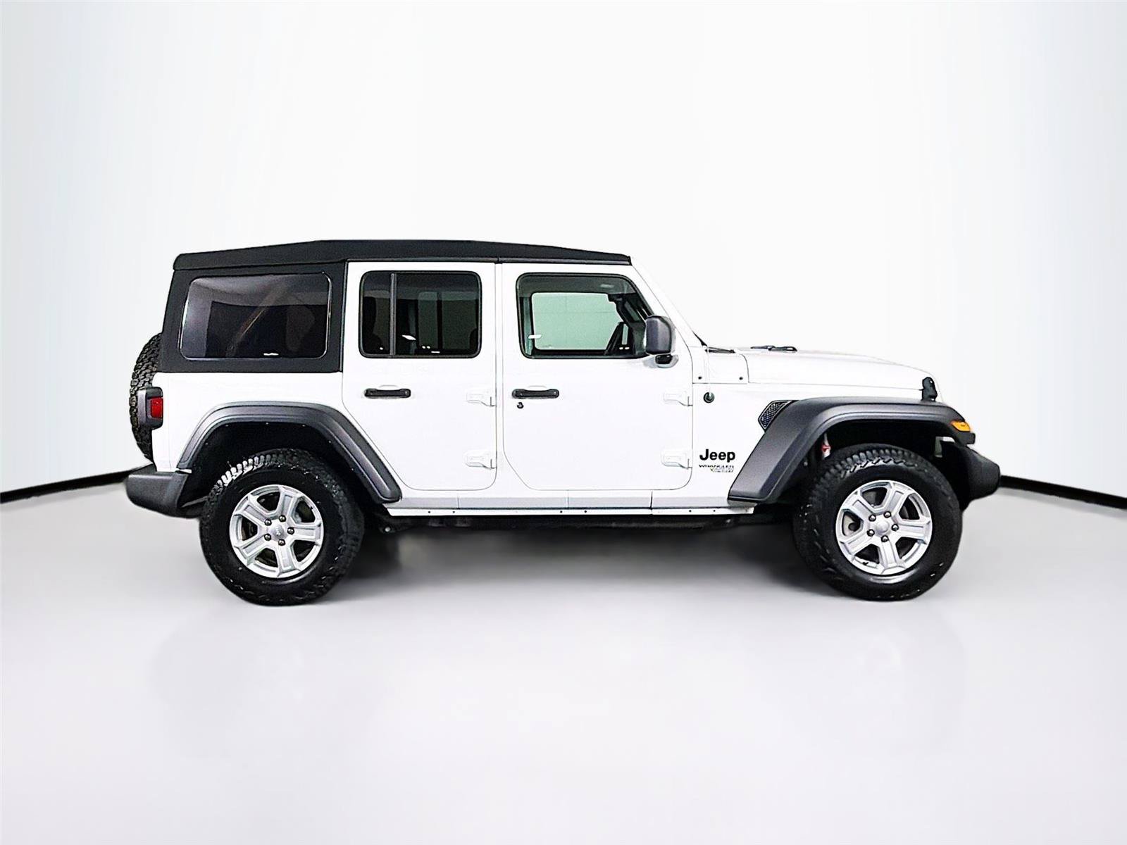 Used 2021 Jeep Wrangler Unlimited Sport AWD/4WD image 12