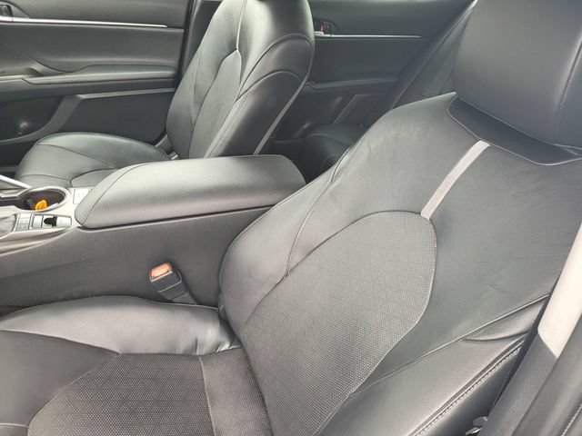 Used 2021 Toyota Camry XSE w/ Carpet Mat Package (TMS) FWD image 13