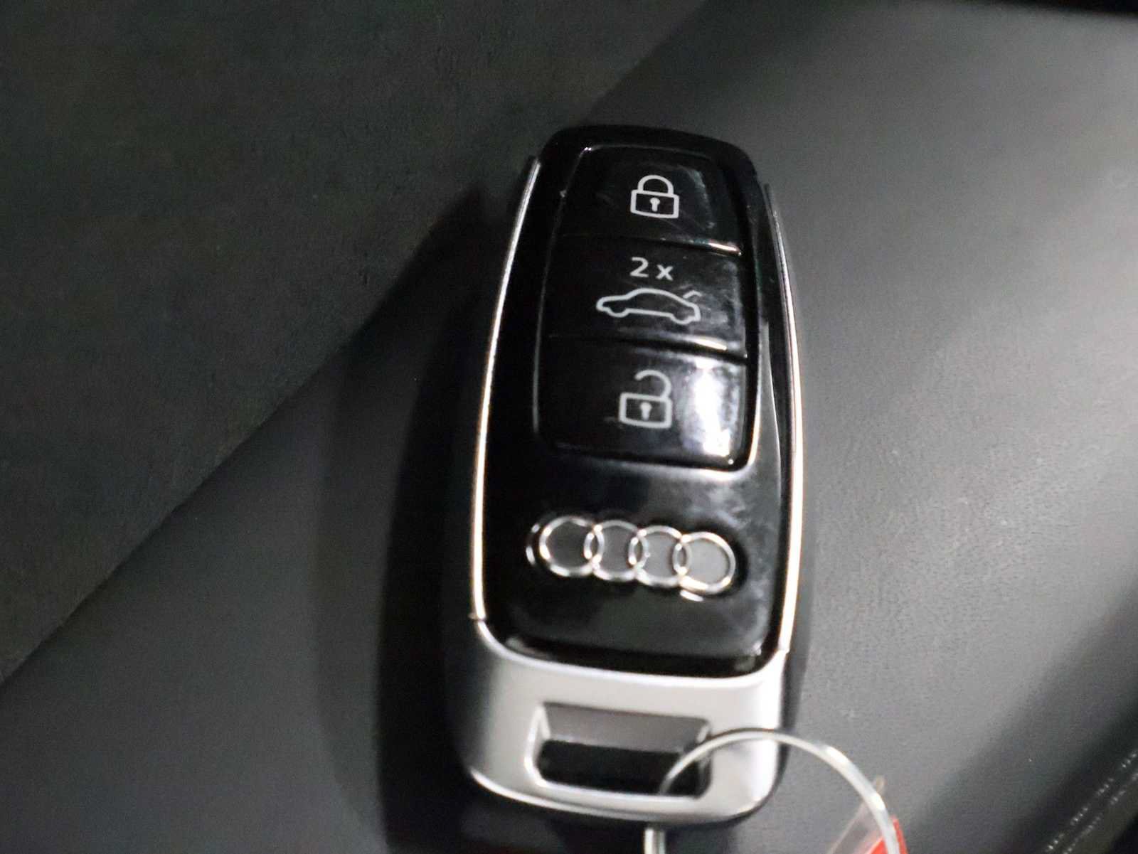 Used 2023 Audi e-tron GT Premium Plus w/ Performance Package AWD/4WD image 39