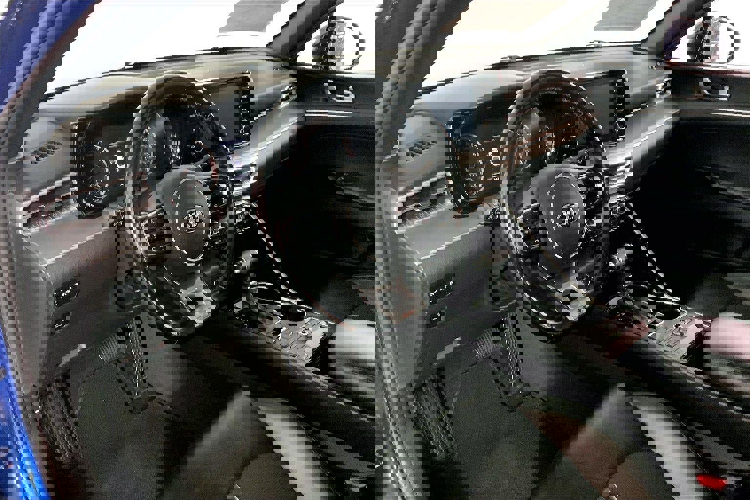 Used 2021 Kia K5 GT-Line w/ GT-Line FWD Premium Package image 14