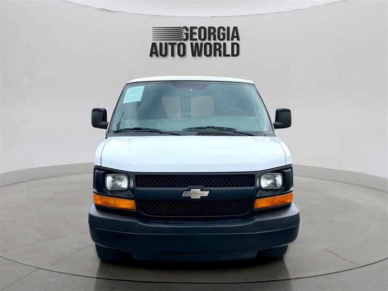 Used 2012 Chevrolet Express 2500 w/ Cold Climate Package image 8