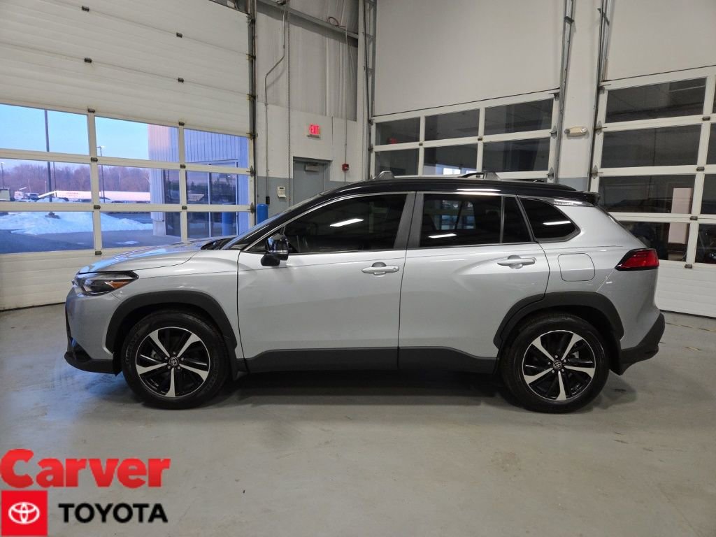 Used 2025 Toyota Corolla Cross AWD Hybrid w/ Convenience Package