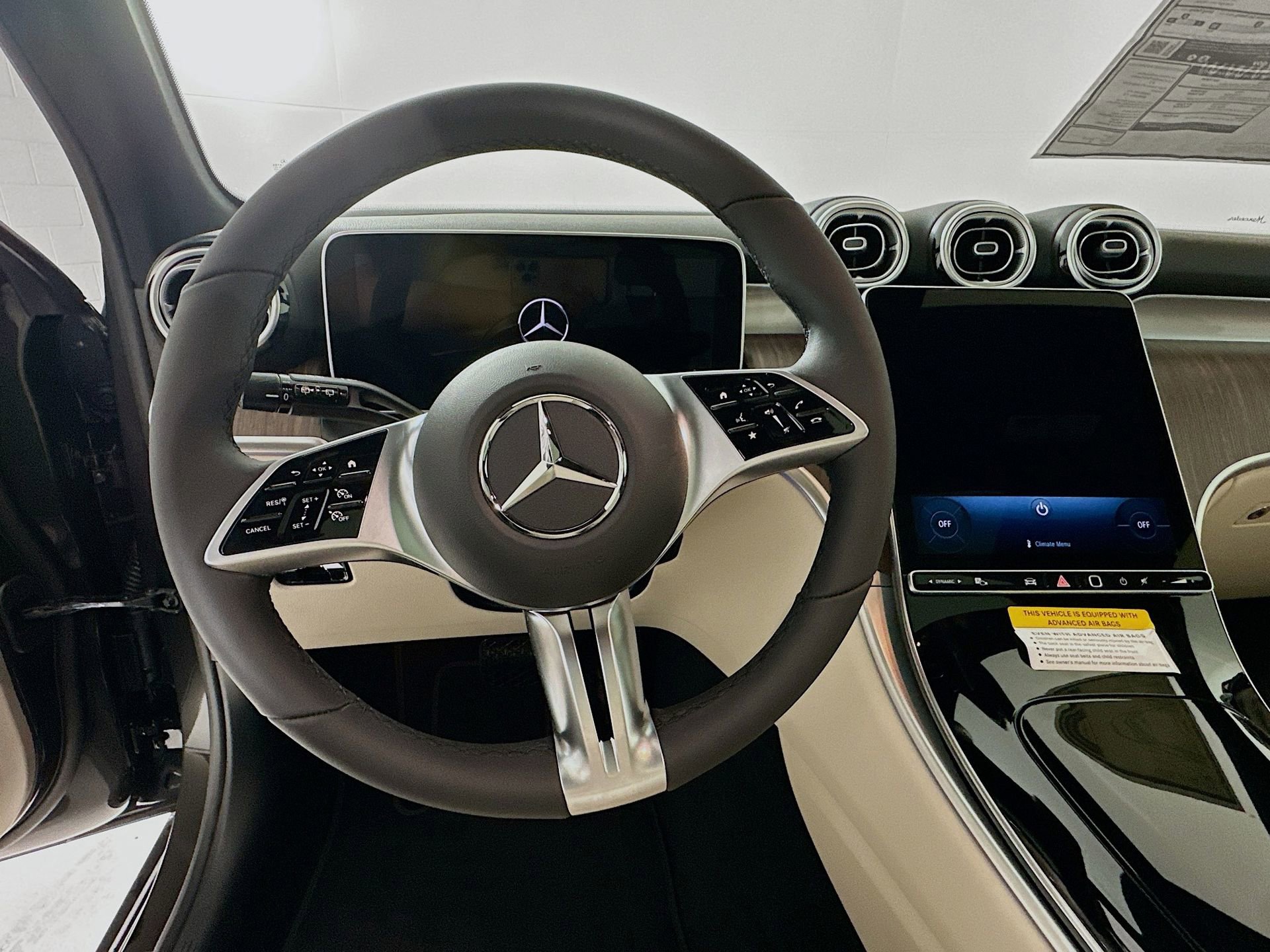 New 2026 Mercedes-Benz GLC 300 image 12