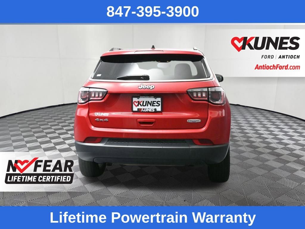 Used 2024 Jeep Compass Latitude w/ Altitude Special Edition image 8