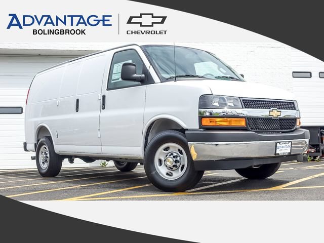 New 2026 Chevrolet Express 2500 w/ Communications Package RWD video 1