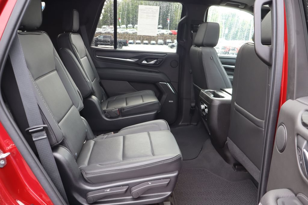 Used 2021 GMC Yukon Denali w/ Denali Premium Package AWD/4WD image 24
