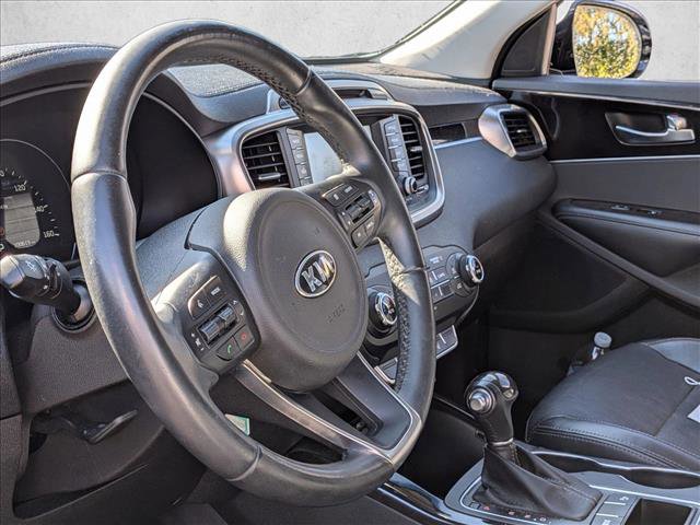 Used 2018 Kia Sorento EX image 9