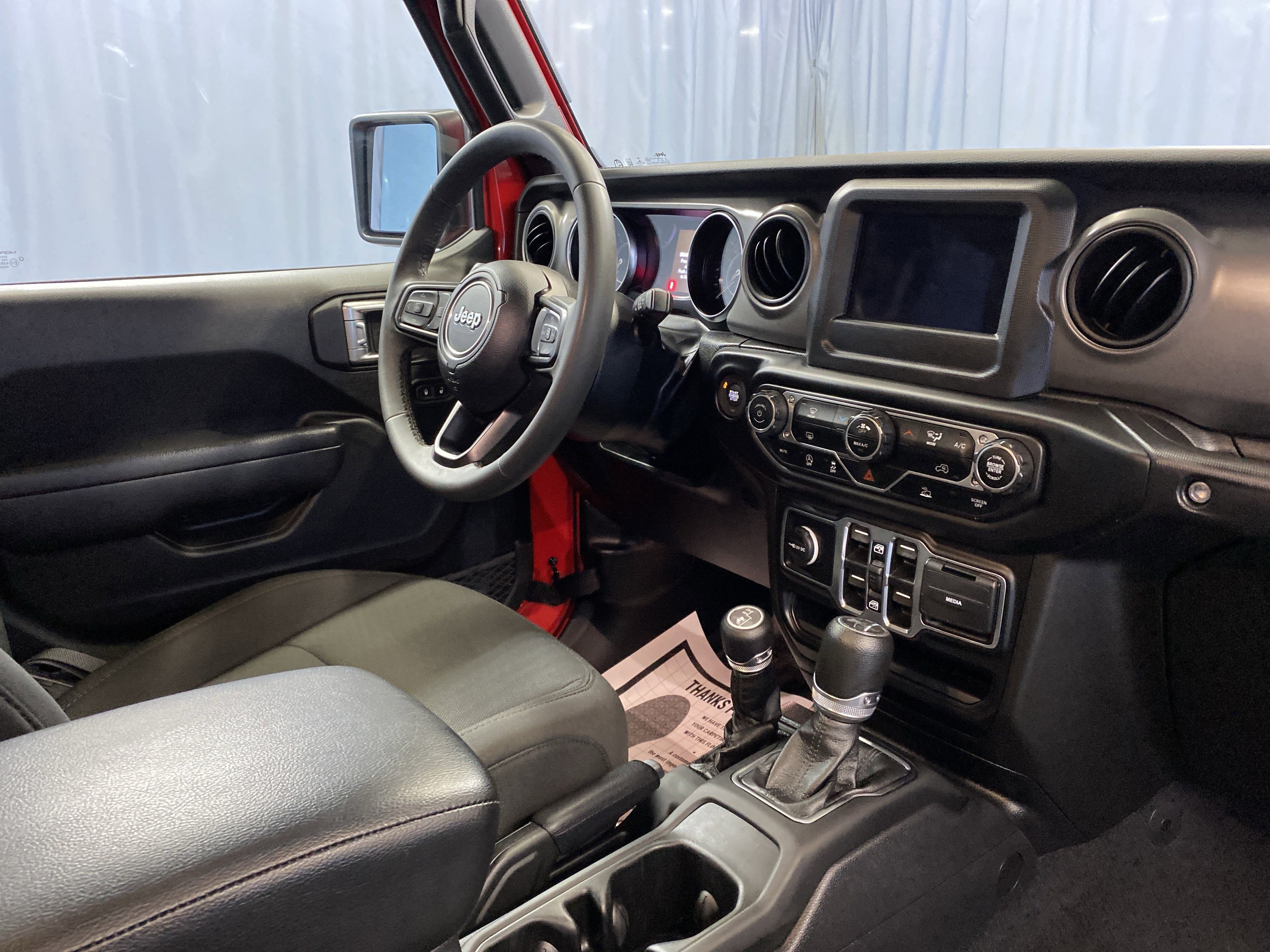 Certified 2023 Jeep Wrangler Willys AWD/4WD image 41